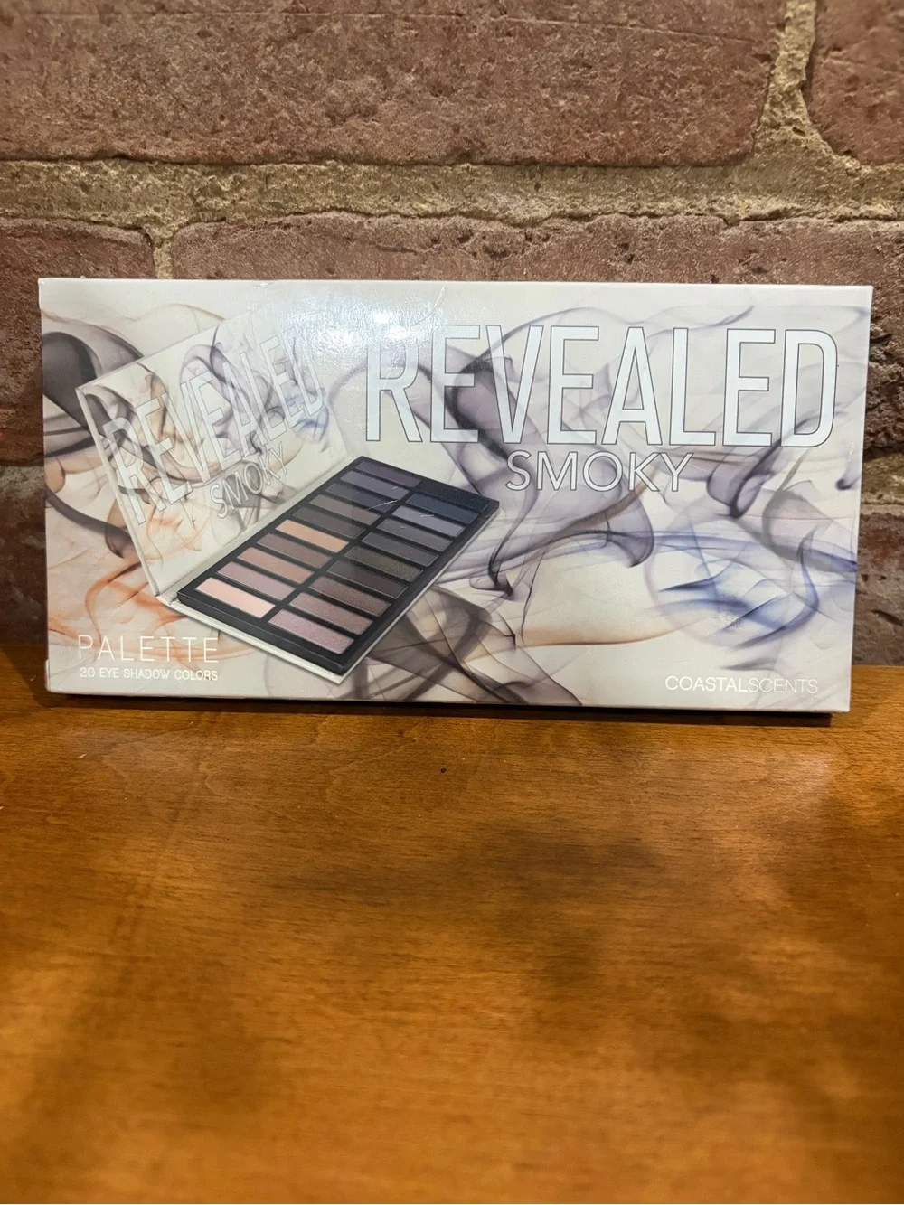 Revealed smoky eyeshadow
